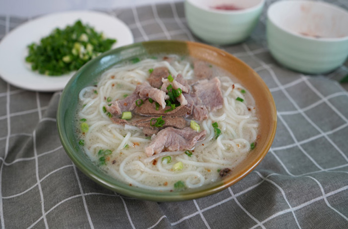 顺城原味汤粉王培训